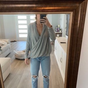 Wrap grey sweater